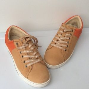 NIB UGG Sneakers